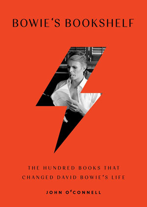 デヴィッド・ボウイの愛読書100冊はボウイの人生とキャリアにどのような影響を与えたのか? エッセイ集発売