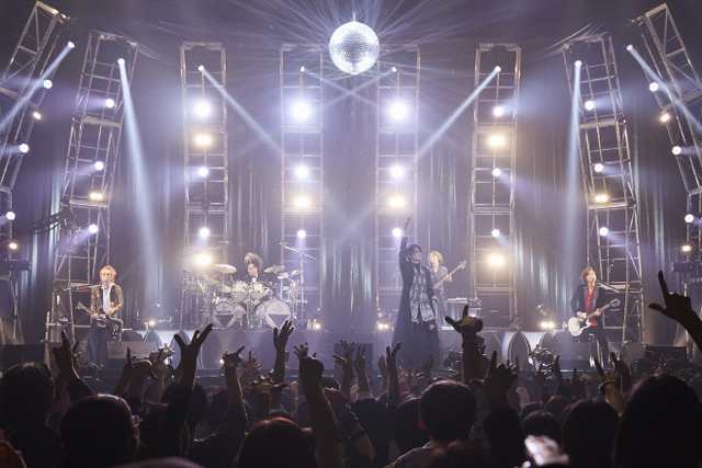 Buck Tickが17年武道館のblu Ray Dvd The Day In Question 17 を12月発売 Amass