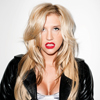 Ke$ha　＜T in the Park 2013＞のライヴ映像30分がYouTubeに