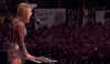 テイラー・スウィフト　＜BBC Radio 1's Big Weekend 2015＞のフルセット・ライヴ映像30分がYouTubeに