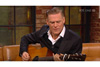 ブライアン・アダムスがアイルランドのTV番組『The Late Late Show』に出演しパフォーマンスを披露