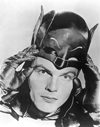 「バットマン」俳優 アダム・ウェストが死去、ドラマ『バットマン』主演