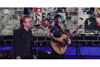 U2がイタリアのTV番組『Che tempo che fa』に出演しパフォーマンスを披露
