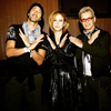 俳優エイドリアン・ブロディ、ビリー・アイドル、YOSHIKIがXポーズを決める写真が話題に