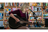 テイラー・スウィフト　米ラジオ番組『Tiny Desk Concert』でパフォーマンスを披露