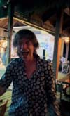 ミック・ジャガー、バーでマルーン5「Moves Like Jagger」にあわせて踊っている動画を公開