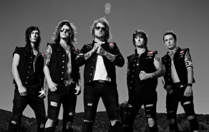 アスキング・アレクサンドリア（Asking Alexandria） 豪メディアでアコースティック・セッションを披露 - amass