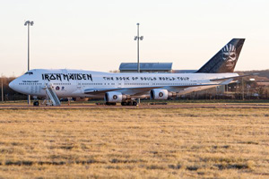 アイアン・メイデンのジャンボ・ジェット「ED FORCE ONE」 新