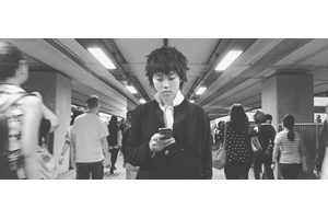 フェイ・ウォンの愛娘リア・ドウがデビュー・アルバム『Stone Cafe』が