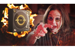 オジー・オズボーン 全173曲入りアナログ盤ボックスセット発売