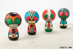 昭和仮面ライダーこけし”に「旧1号」「V3」「ライダーマン
