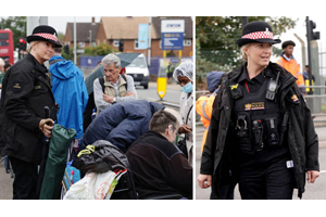 ロッド・スチュワートの妻は英チャールズ国王の戴冠式を警備する警察官の一人 amass