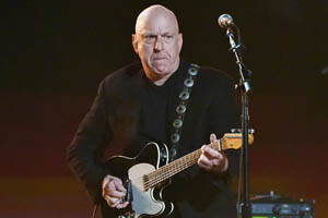 イーグルス Bernie Leadon バーニー・レドン　サイン色紙 イーグルス Bernie Leadon バーニー・レドン サイン色紙ブラ