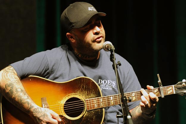 Staind - Aaron Lewis