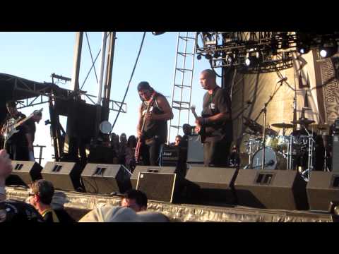 Suicidal Tendencies Live with Robert Trujillo at Orion Music & More Festival