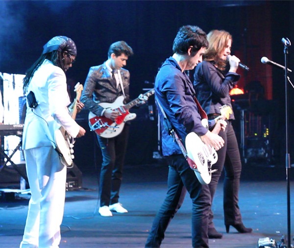 Johnny Marr, Alison Moyet, Nile Rodgers, Mark Ronson