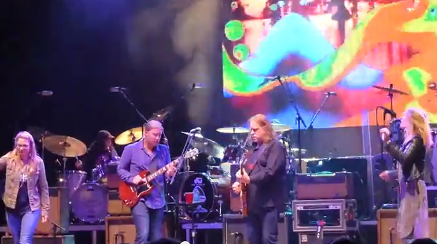 Allman Brothers Band feat Susan Tedeschi & Grace Potte