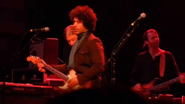 Doyle Bramhall II w/ Tedeschi Trucks Band