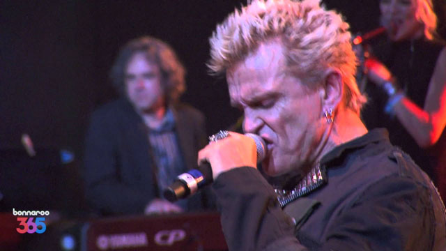 SuperJam 2013: Billy Idol sings T. Rex's 