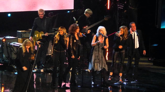 Stevie Nicks, Sheryl Crow, Carrie Underwood & more - Rock and Roll Hall of Fame