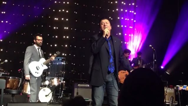 EELS and Steve Perry