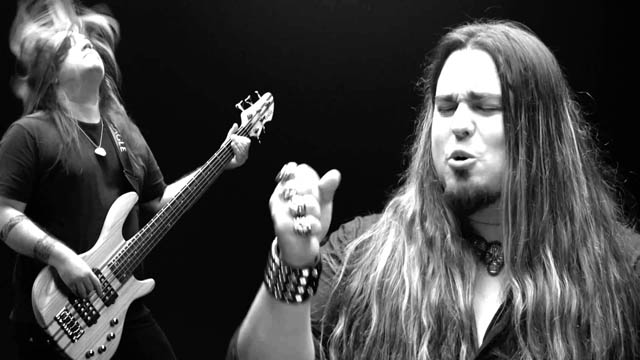 WOMAN IN CHAINS - NOTURNALL feat. MARIA ODETTE