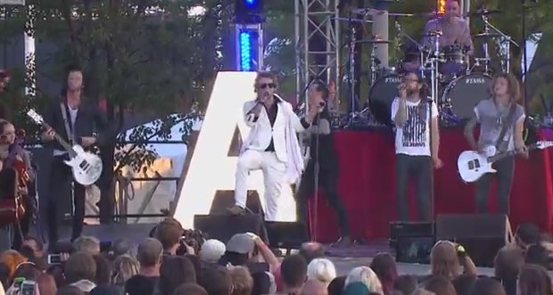 Asking Alexandria and Jonathan Davis