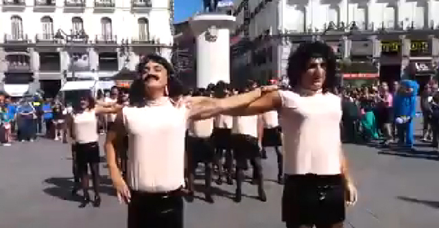 A flashmob performed by the male Hard Rock Cafe Madrid staff