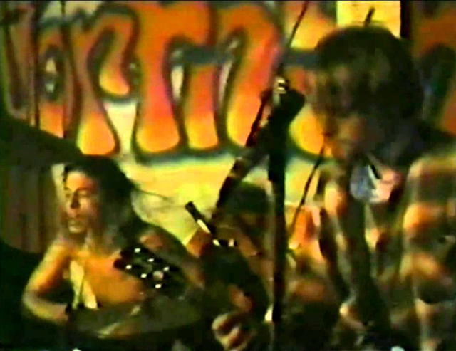 Nirvana - North Shore Surf Club 10/11/90 (Dave Grohl's First Show)