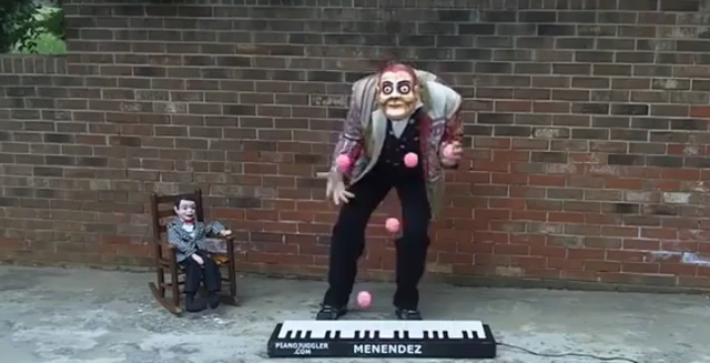 ball Juggling street performer