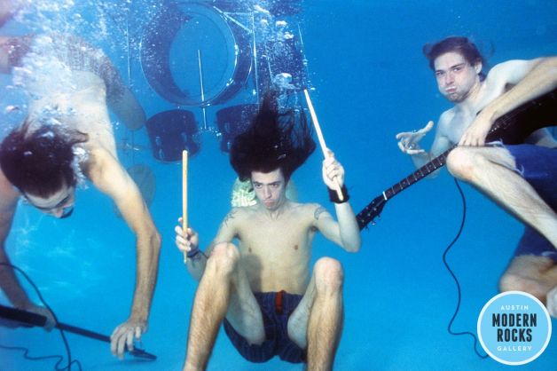 NIRVANA’s 1991 “Nevermind” Photo Shoot Outtakes