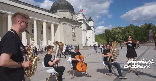 Chemical Brothers Cover - Žmonės