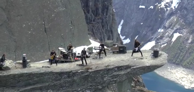 Shining - Trolltunga