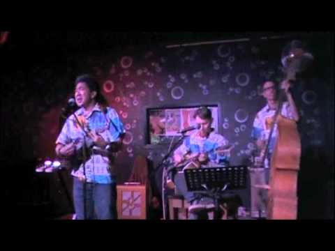 New Order Cover - Bizarre Love Triangle - Adrian Demain (Cheap Leis)