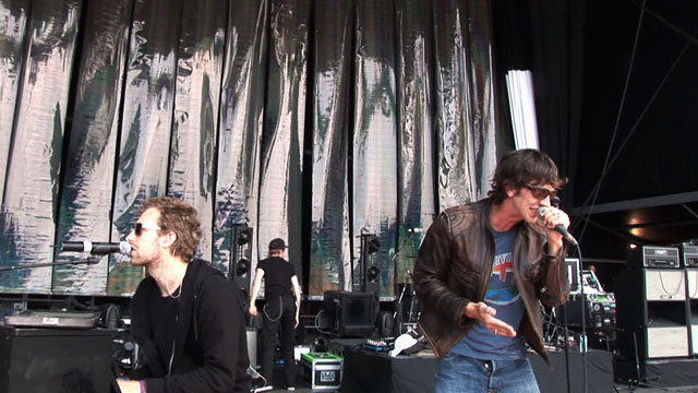 Coldplay And Richard Ashcroft