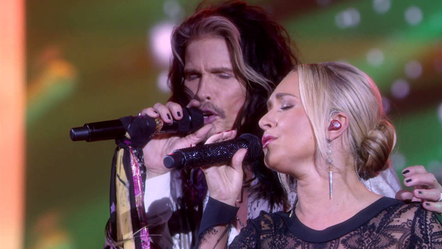 Steven Tyler and Hayden Panettiere (Juliette Barnes) Sing 'Crazy' - Nashville