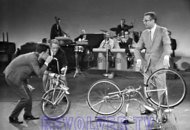 Frank Zappa plays the Bicycle - 1963