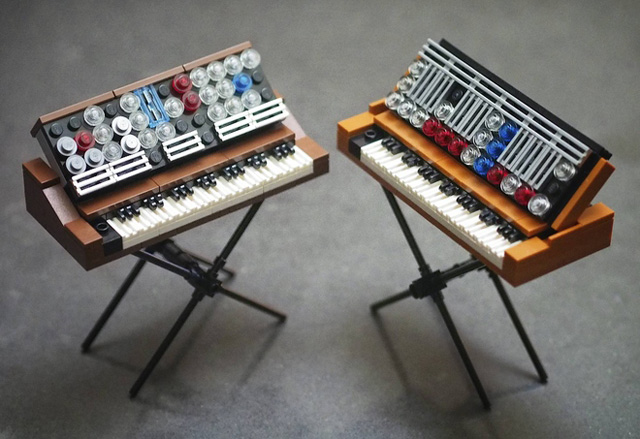 LEGO Ideas - Minimoog Synthesizers