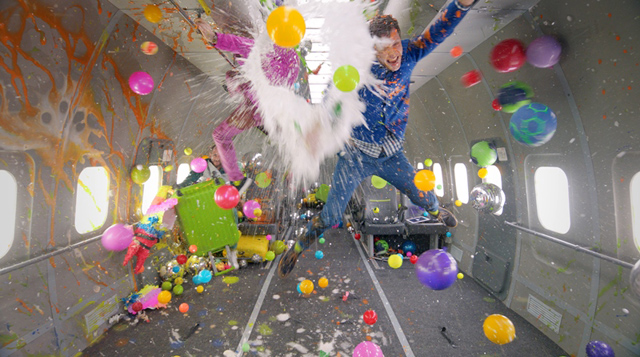 OK Go / Upside Down & Inside Out - Video