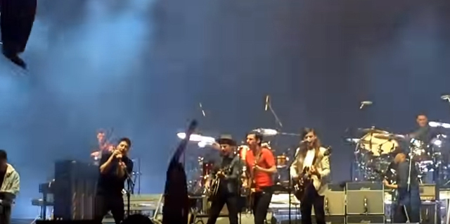 Mumford & Sons, The Avett Brothers, Tom Morello etc