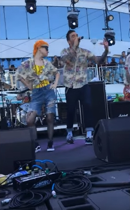 New Found Glory ft Hayley Williams