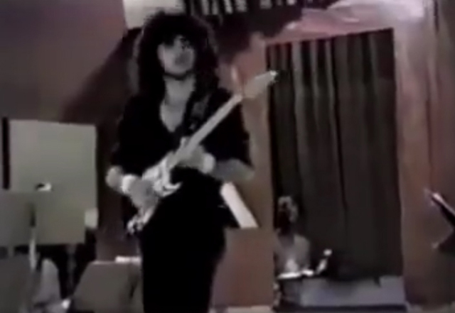 Jason Becker performing at 15 years of age.