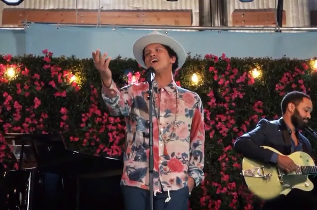 Bruno Mars on 'Jane the Virgin'