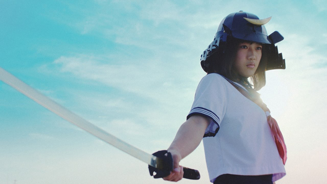 INSTANT BUZZ | 侍ドローン猫アイドル神業ピタゴラ閲覧注意爆速すぎる女子高生