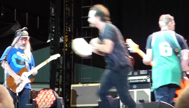 Pearl Jam with J. Mascis