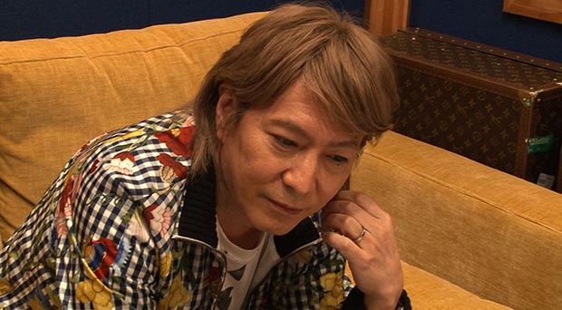 テレビ東京『Crossroad』 - 小室哲哉