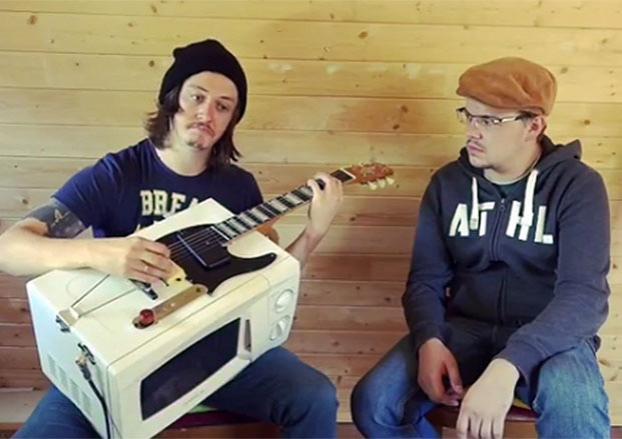 MICROWAVE GUITAR - Victor Kucher