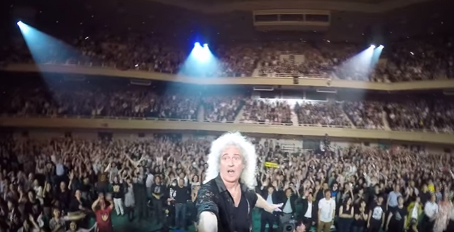 Brian May - Selfie Stick Video - Tokyo, Japan [September 21, 2016]