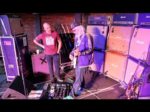 Rig Rundown - Dinosaur Jr.'s J Mascis and Lou Barlow - Premier Guitar