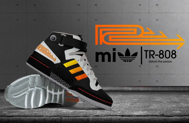 Mi Adidas TR-808 shoes